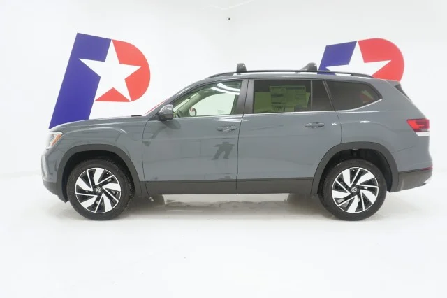 New 2026 Pure Gray Volkswagen 2.0T SE w/Technology image 11