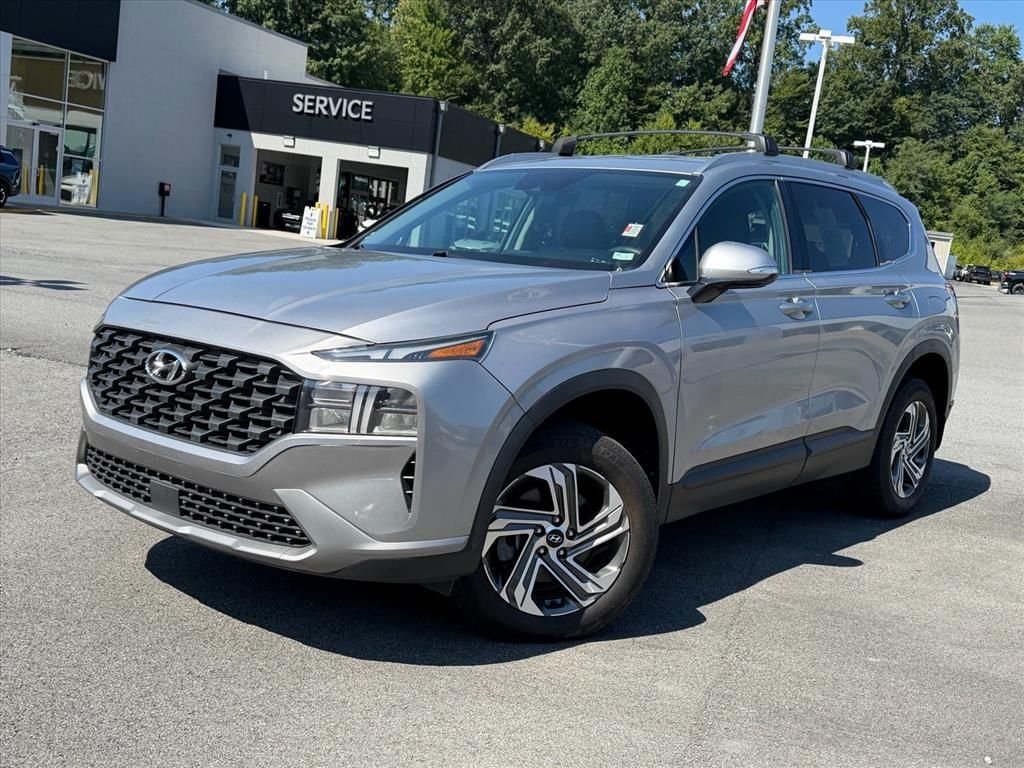 Used 2023 Silver Hyundai SEL image 2