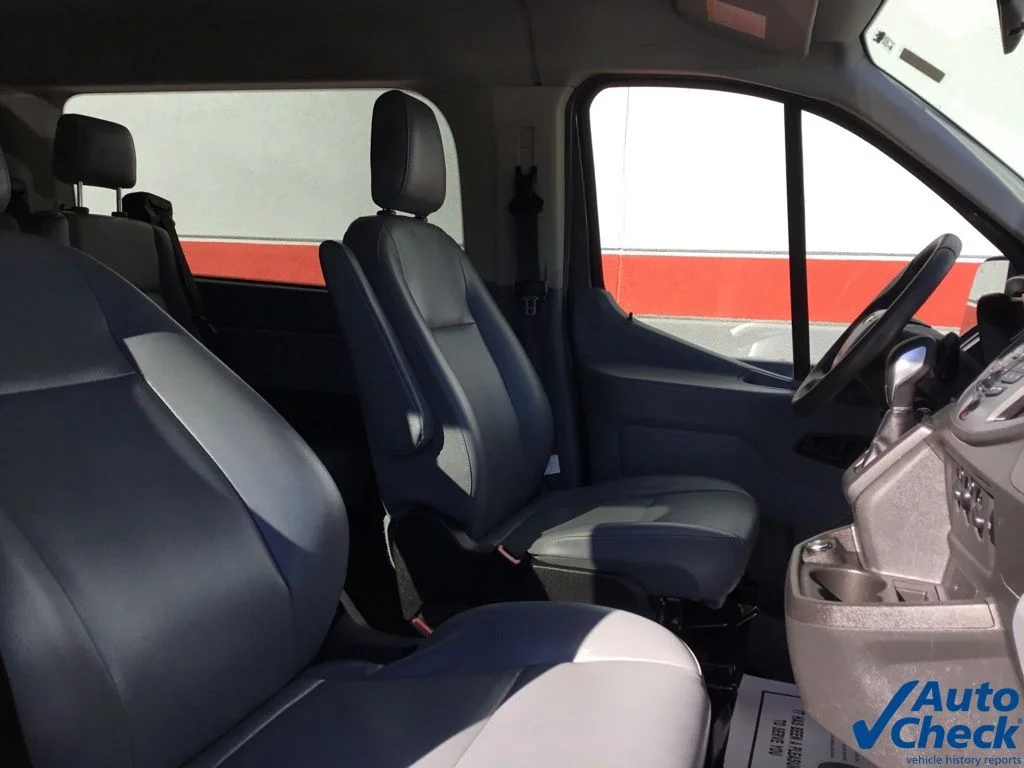Used 2019 Gray Ford XL image 25