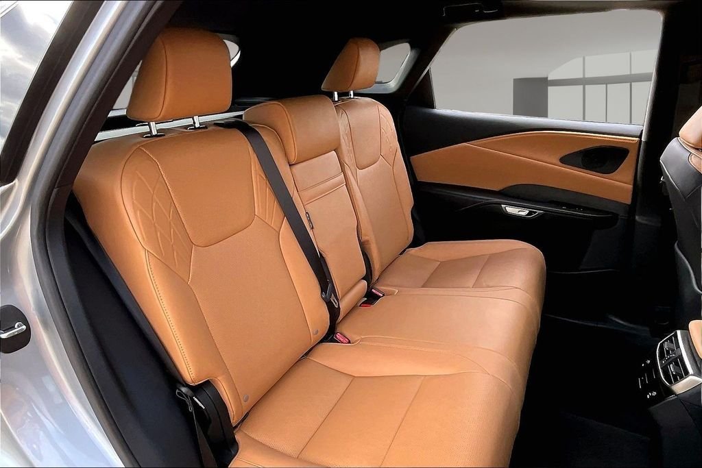 Used 2025 Silver Lexus 350 Premium Plus image 29