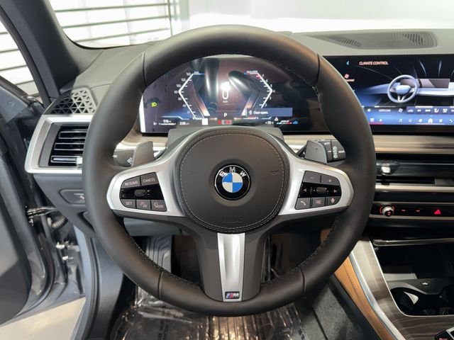 New 2026 Skyscraper Grey Metallic BMW xDrive40i image 16