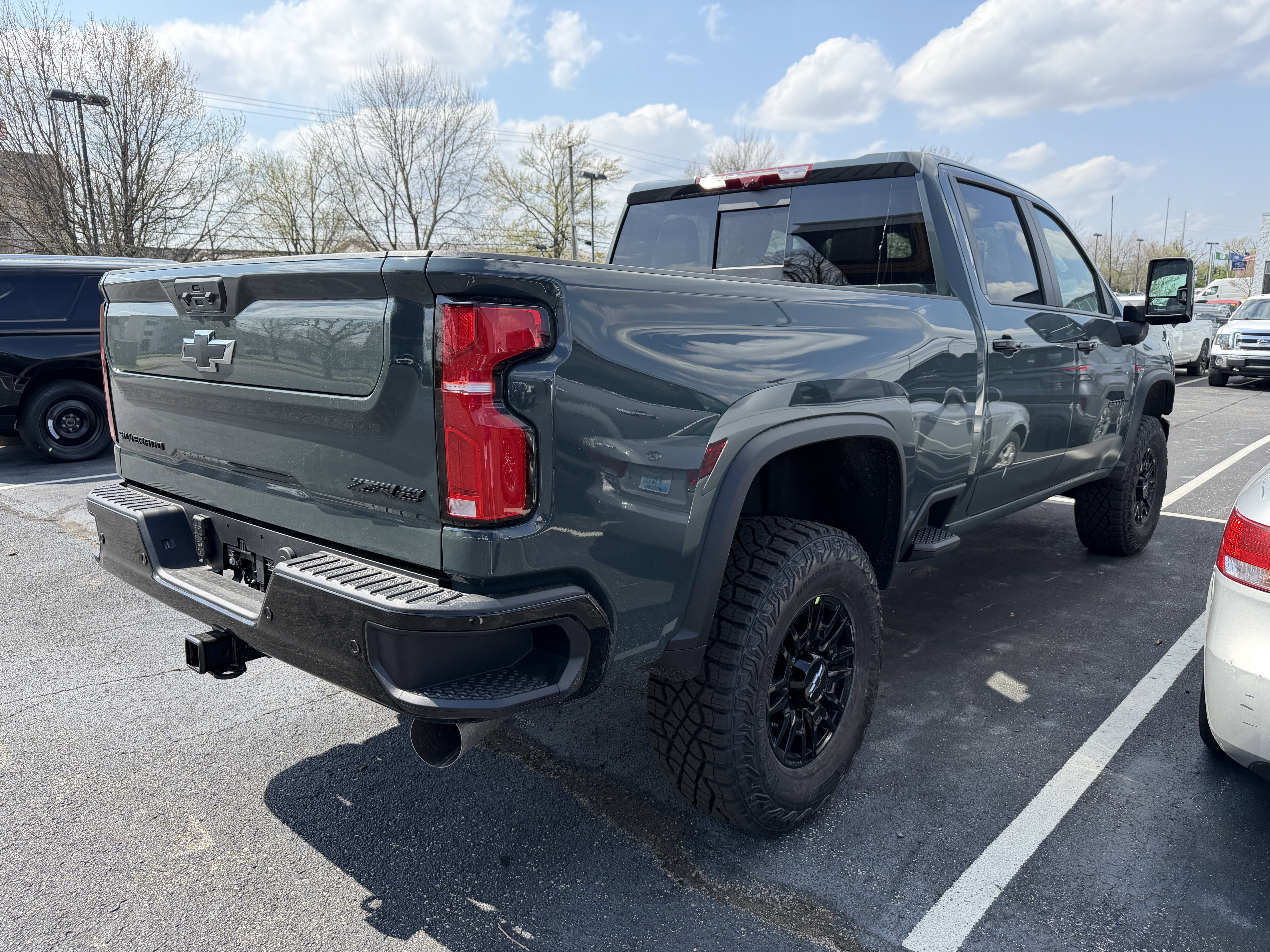 2026 Chevrolet Silverado 2500 HD ZR2 - Photo 7