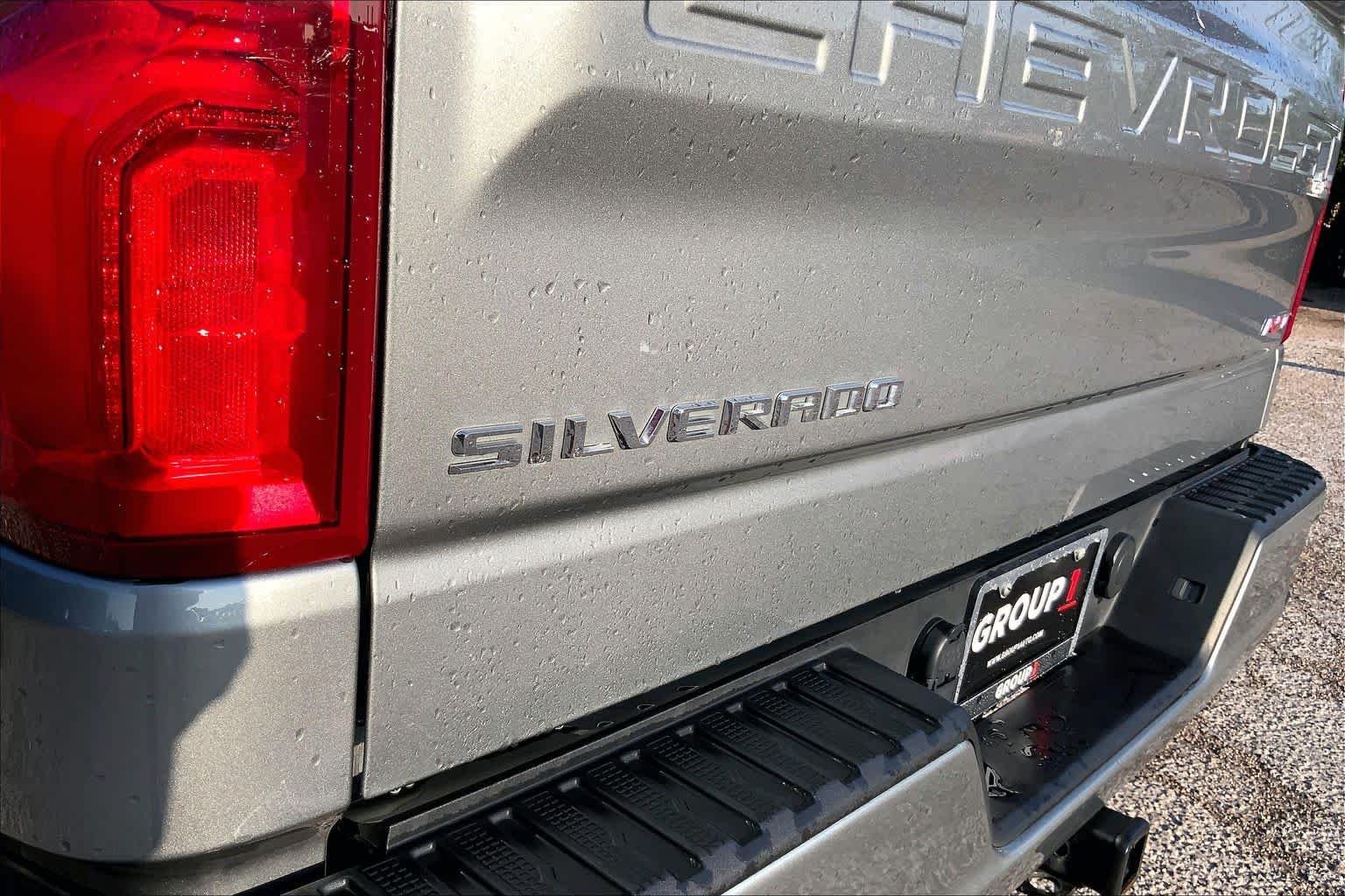 Used 2025 Sterling Gray Metallic Chevrolet RST image 30