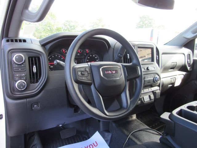 2026 GMC Sierra 3500 Chassis Cab Pro - Photo 13