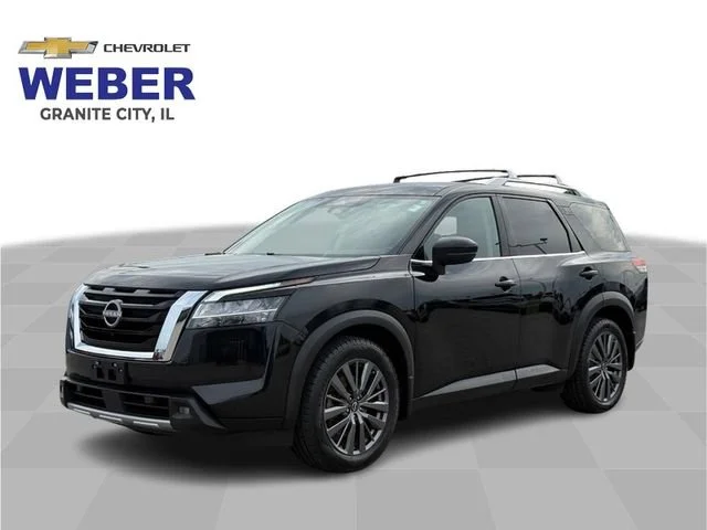 2022 Nissan Pathfinder SL 4WD's photo