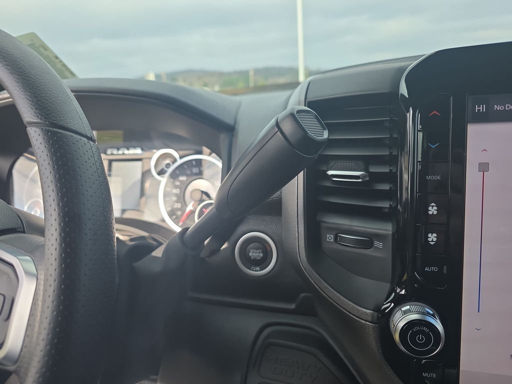 2026 RAM 3500 Tradesman - Photo 20