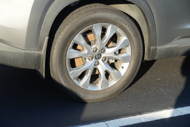 Certified Used 2026  Toyota Limited image 20
