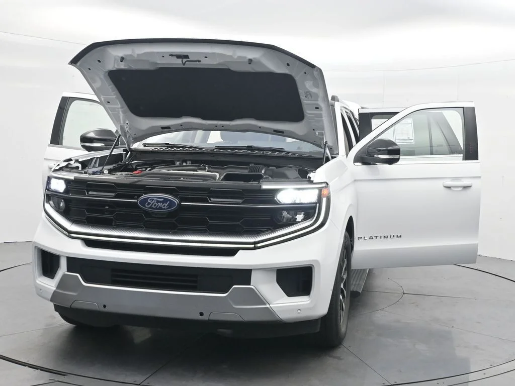 Certified Used 2025 Oxford White Ford Platinum image 44