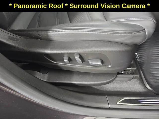 Used 2018 DARK GRANITE METALLIC Cadillac Platinum AWD image 30