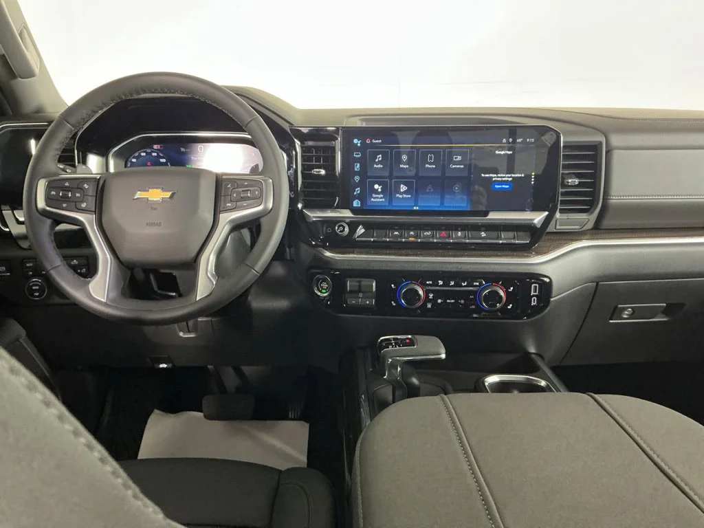 New 2026 White Chevrolet LT image 14