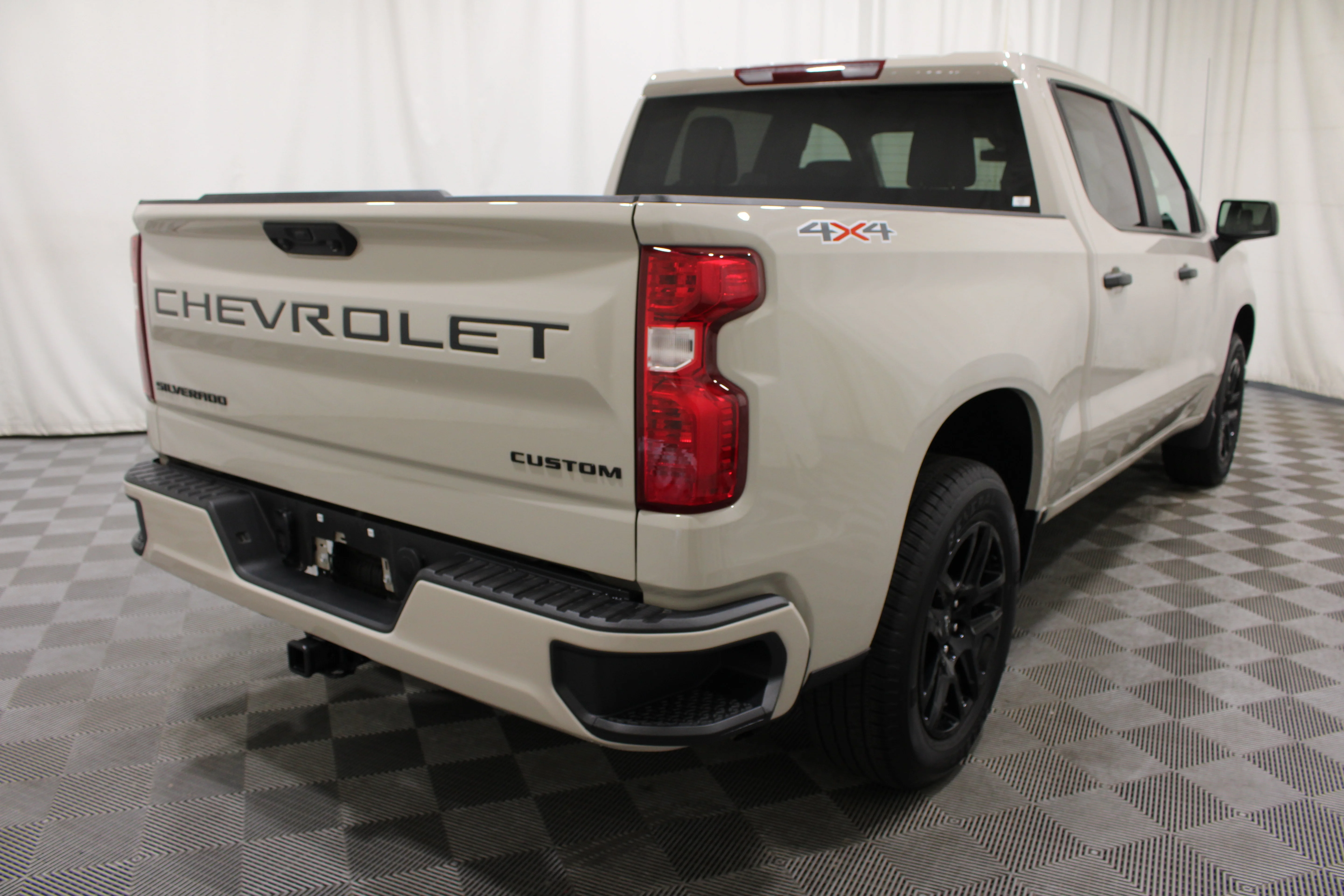 New 2026 White Sands Chevrolet Custom image 29
