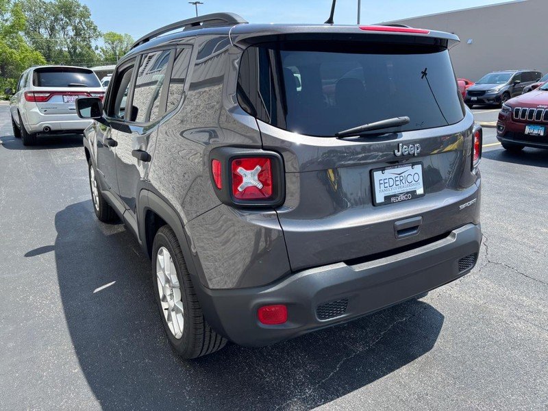 Used 2020 Granite Crystal Metallic Clearcoat Jeep Sport FWD image 7