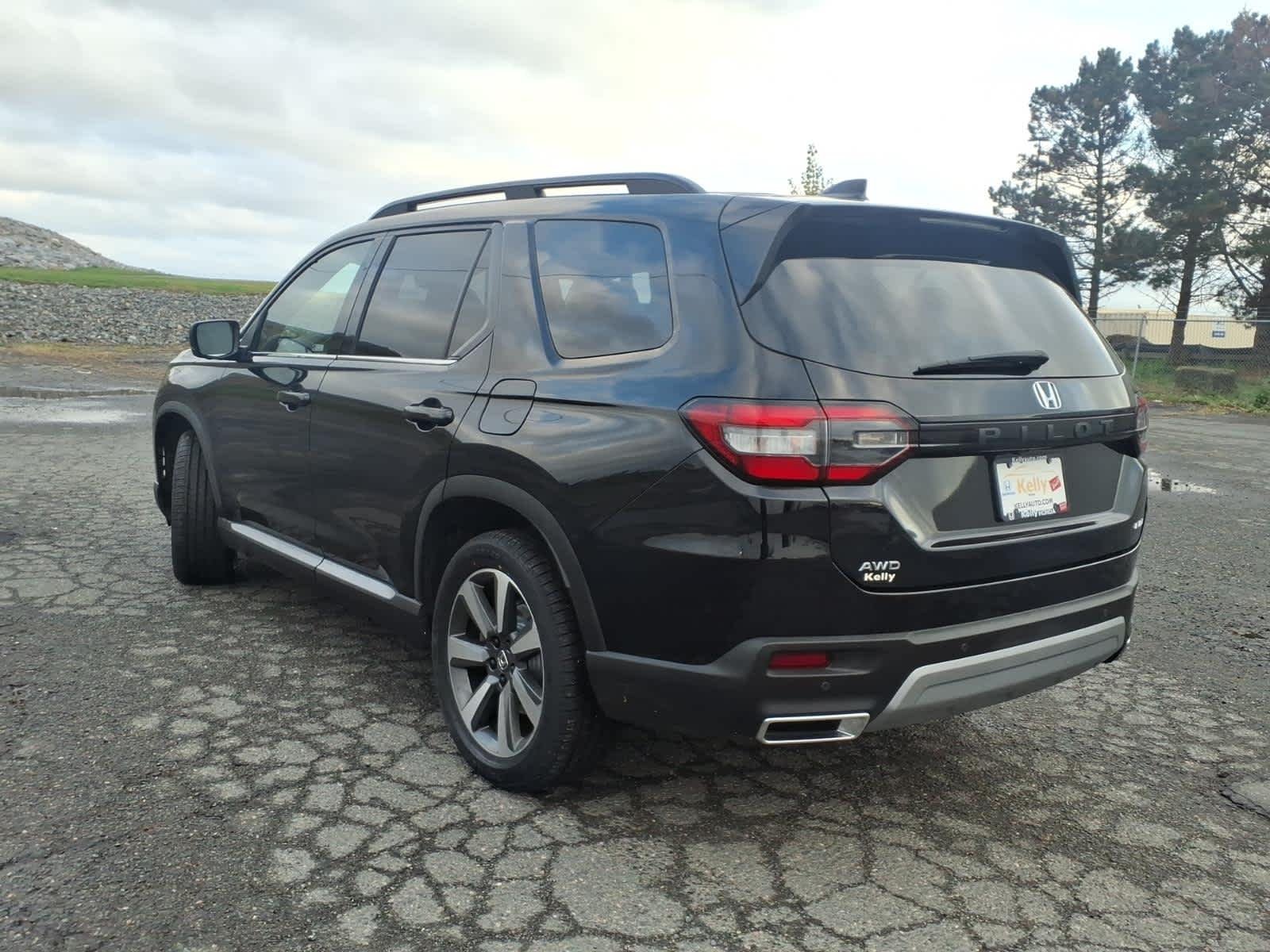 2023 Honda Pilot Elite - Photo 7