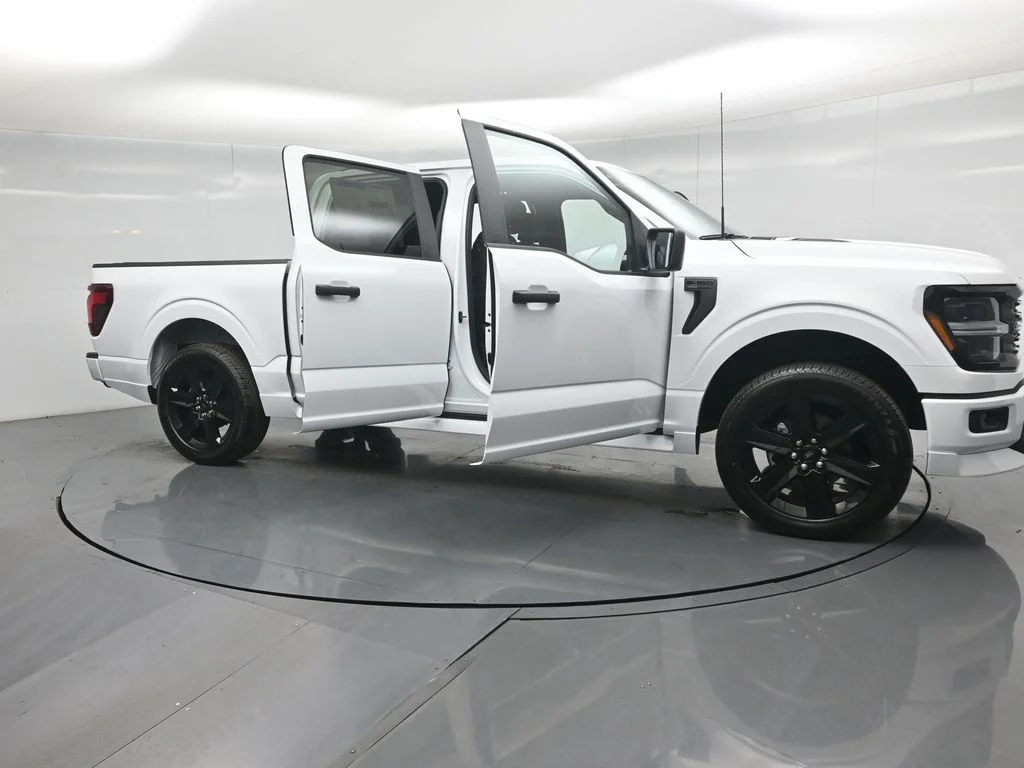 New 2026 Oxford White Ford STX image 31