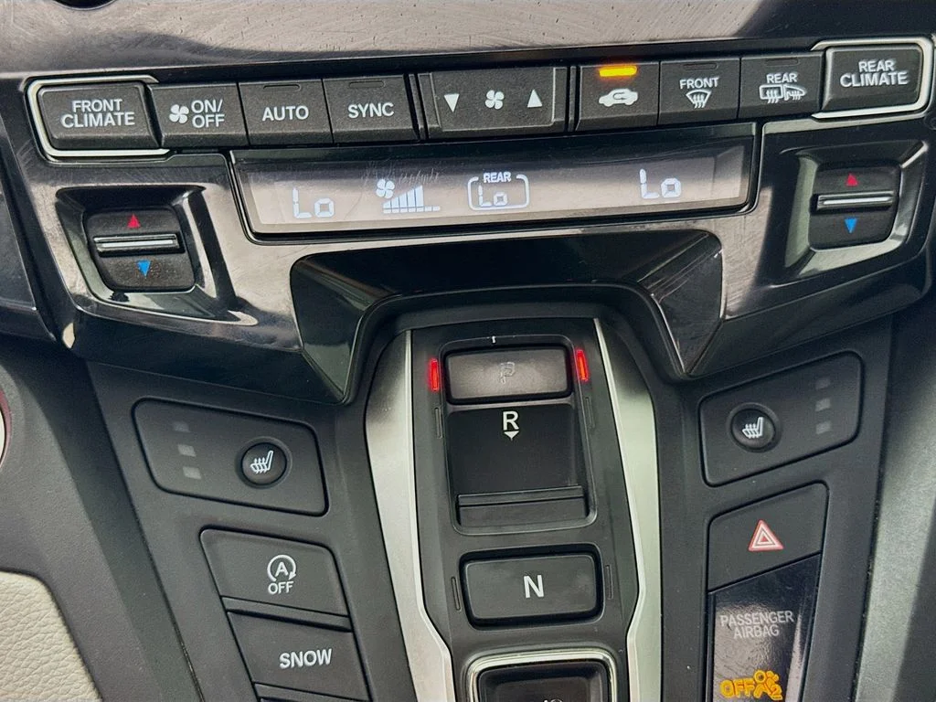 Certified Used 2018 Gray Honda Touring image 20