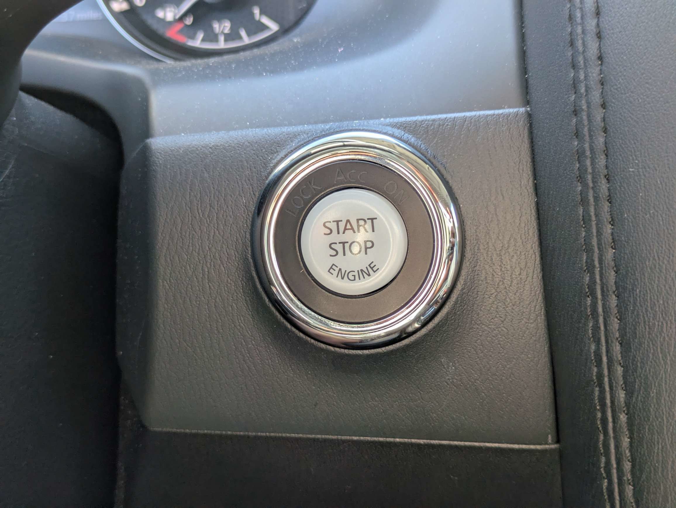 Used 2024 Black Nissan SL image 27
