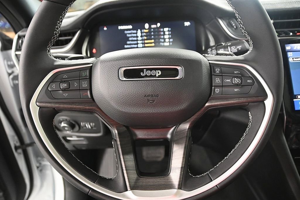 2025 Jeep Grand Cherokee L Limited - Photo 13
