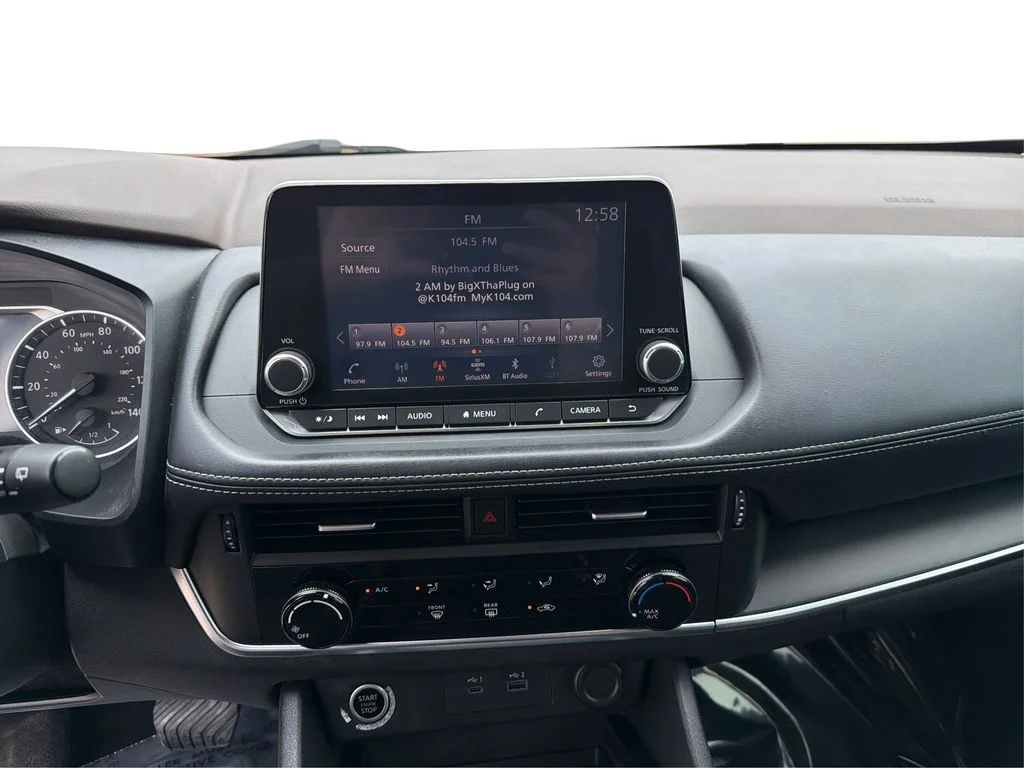 Used 2021 Gun Metallic Nissan S image 14