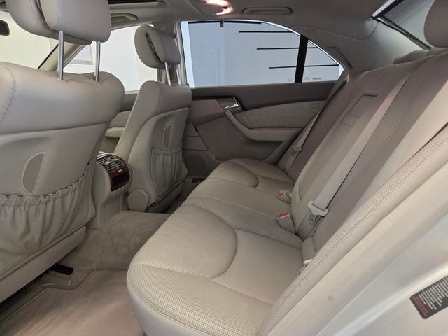 Used 2005  Mercedes-Benz S 500 image 11