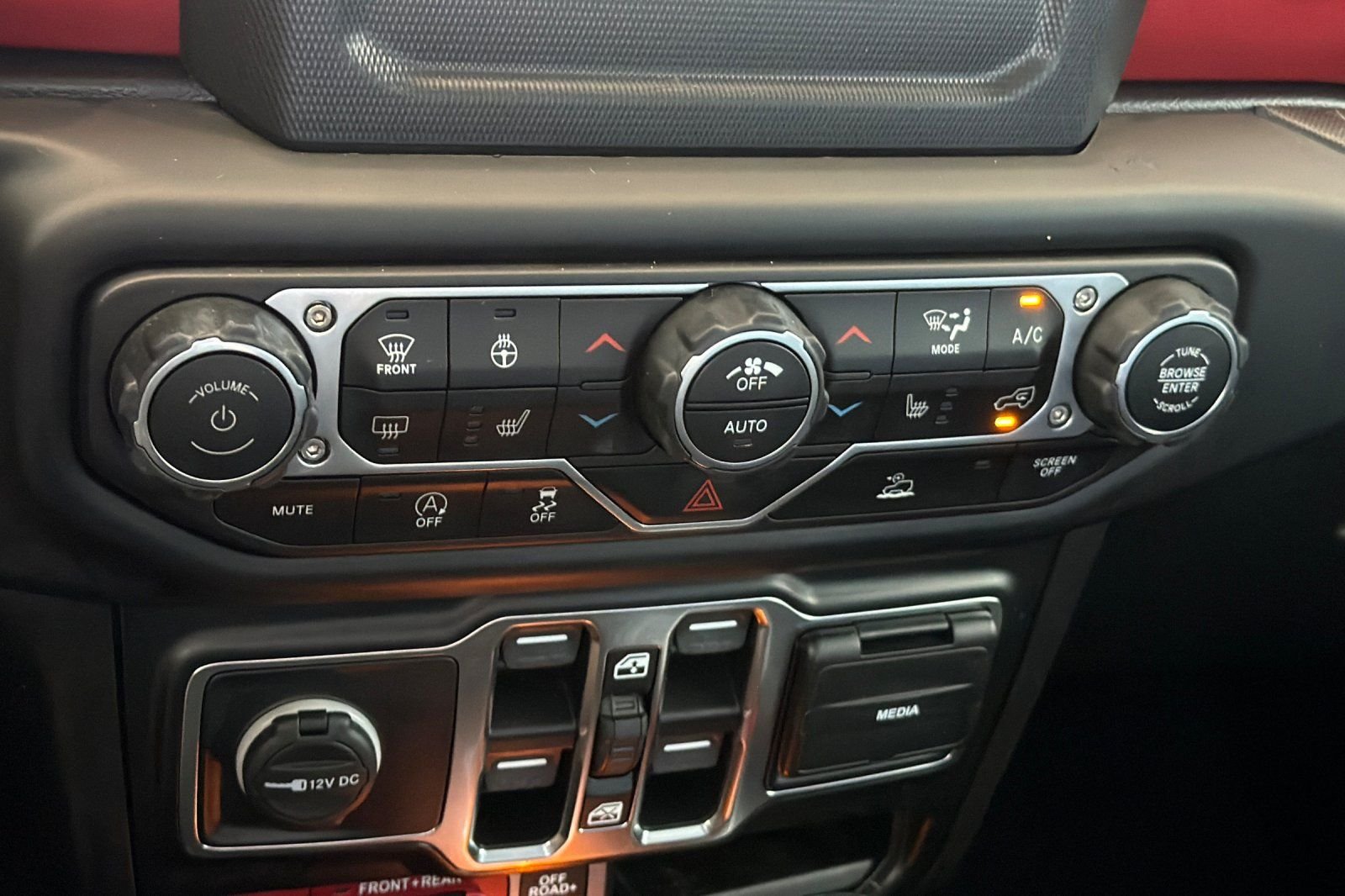 Used 2021 Black Jeep Unlimited Rubicon image 22