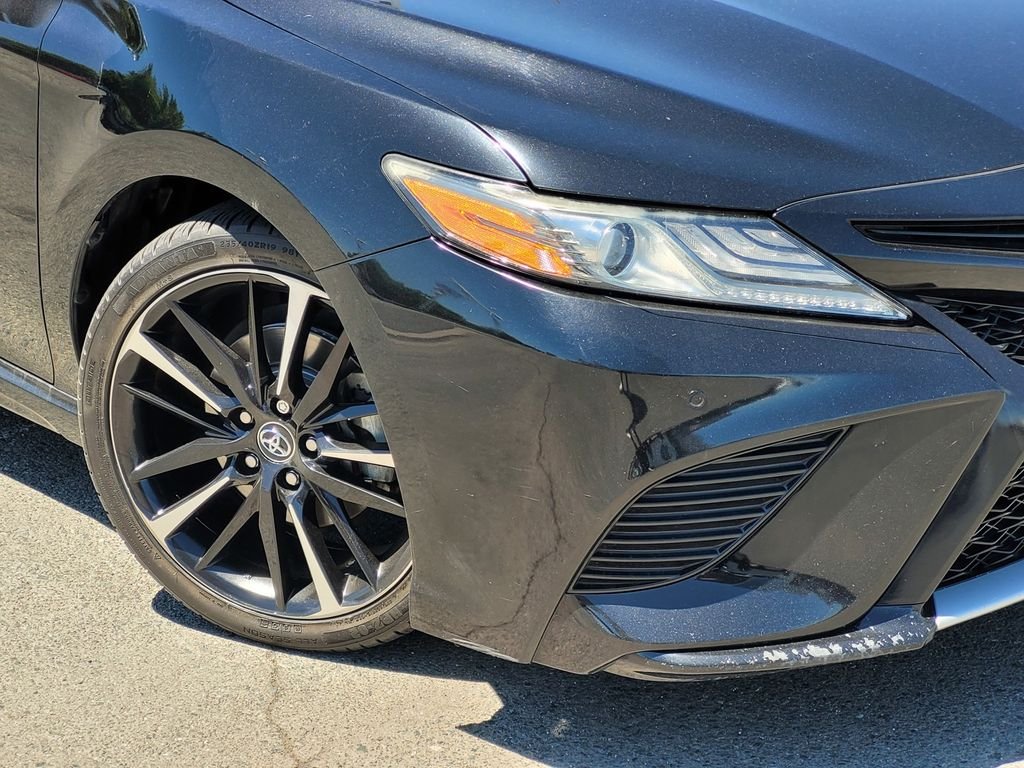 Certified Used 2018 Black Toyota XSE V6 image 9