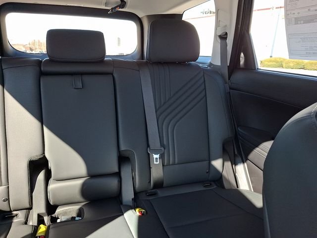 New 2026 Gray Hyundai SEL Premium image 14