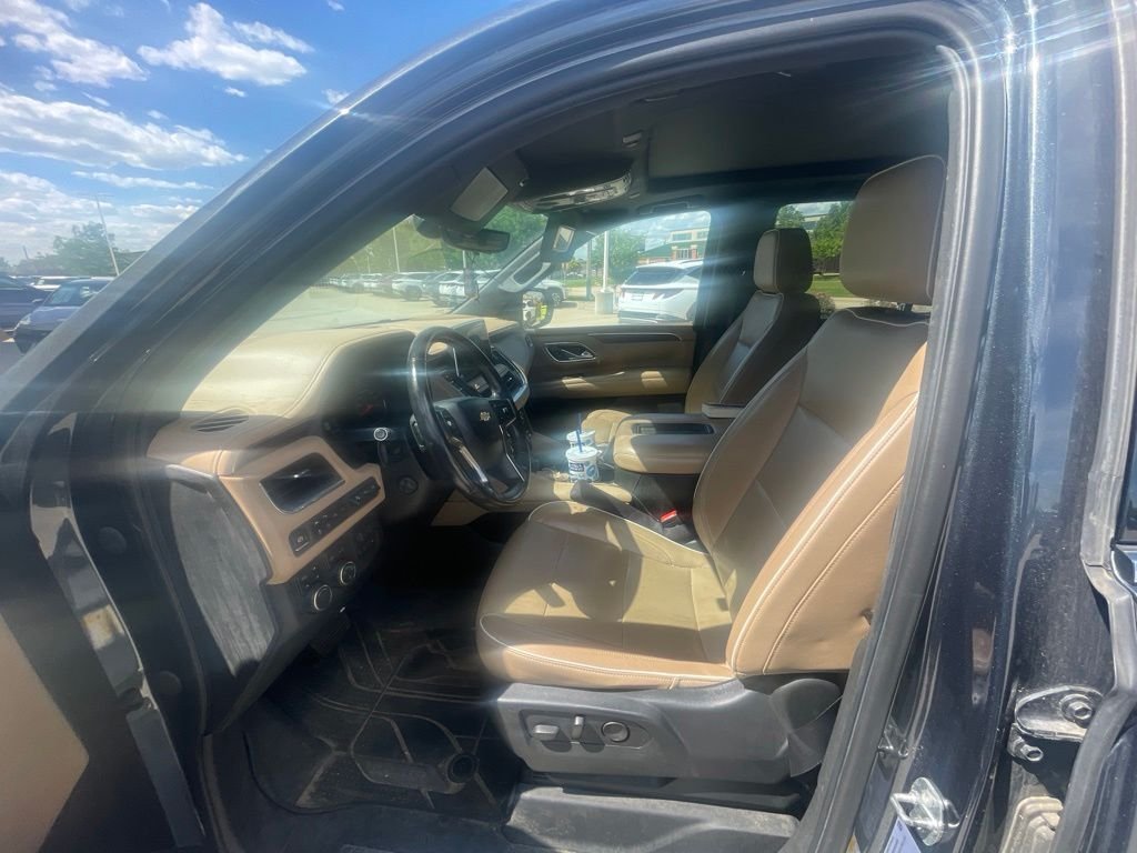 Used 2021 Gray Chevrolet Premier image 6