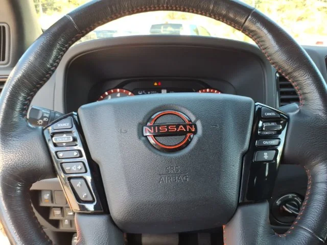 Used 2022 White Nissan PRO-4X image 23