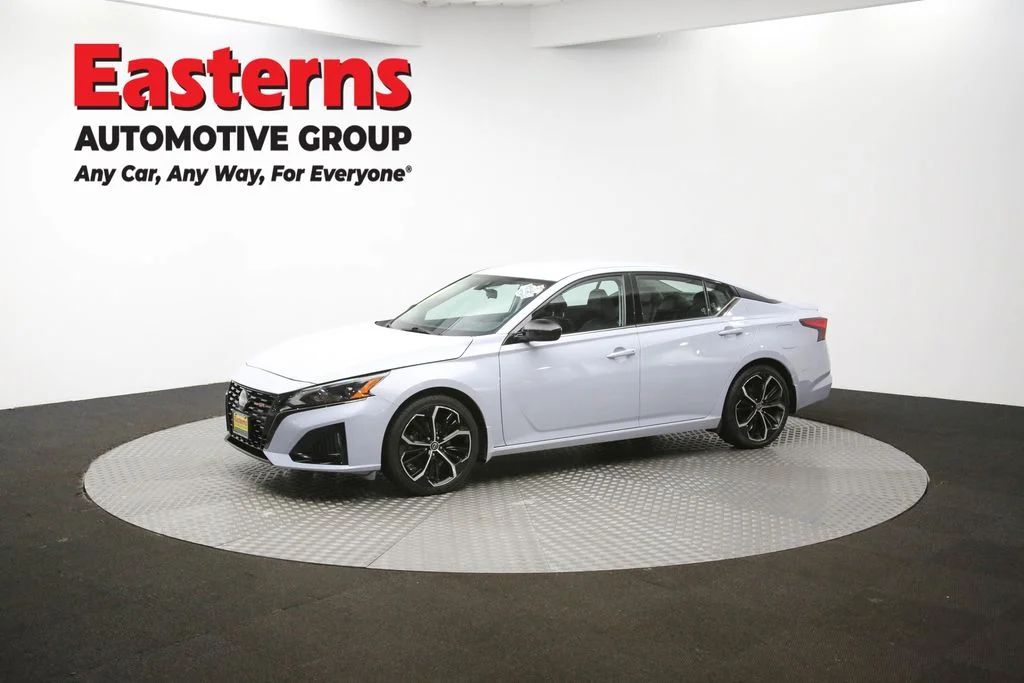 Used 2023 Gray Nissan 2.5 SR image 56