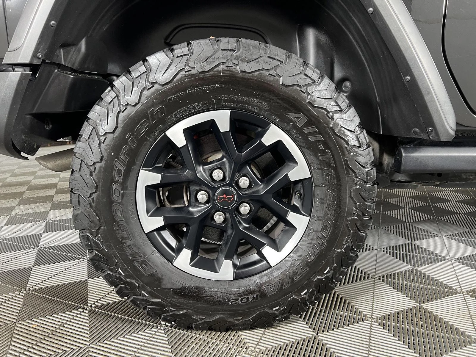 Used 2024 Black Clearcoat Jeep Rubicon image 10