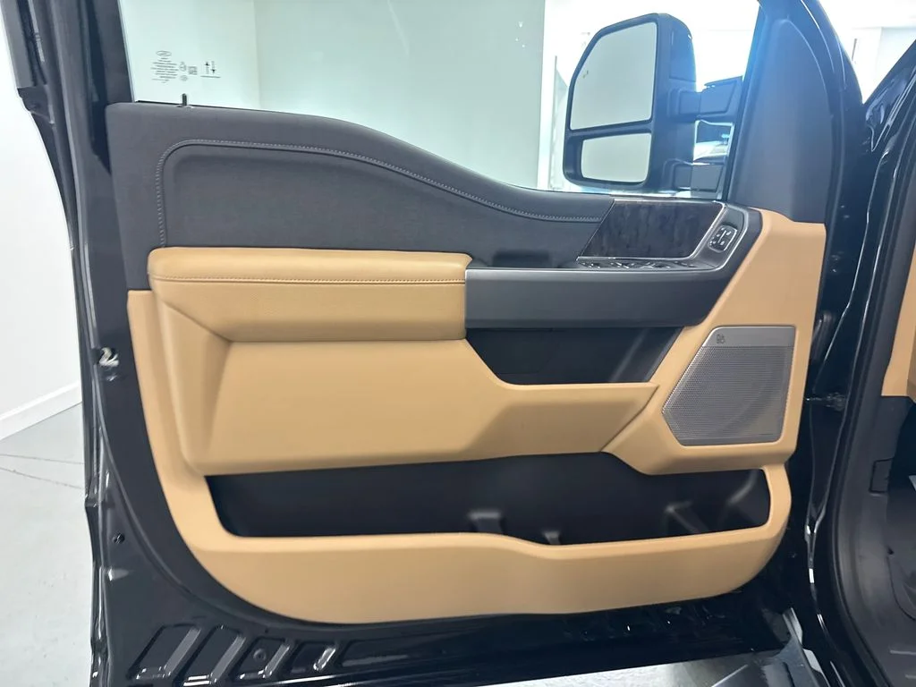 New 2026 Agate Black Metallic Ford F-350® Lariat® image 15