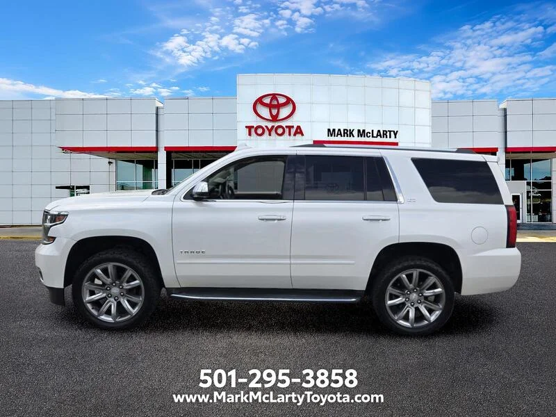 Used 2016 Pearl CHEVROLET 4WD 4DR LTZ image 2