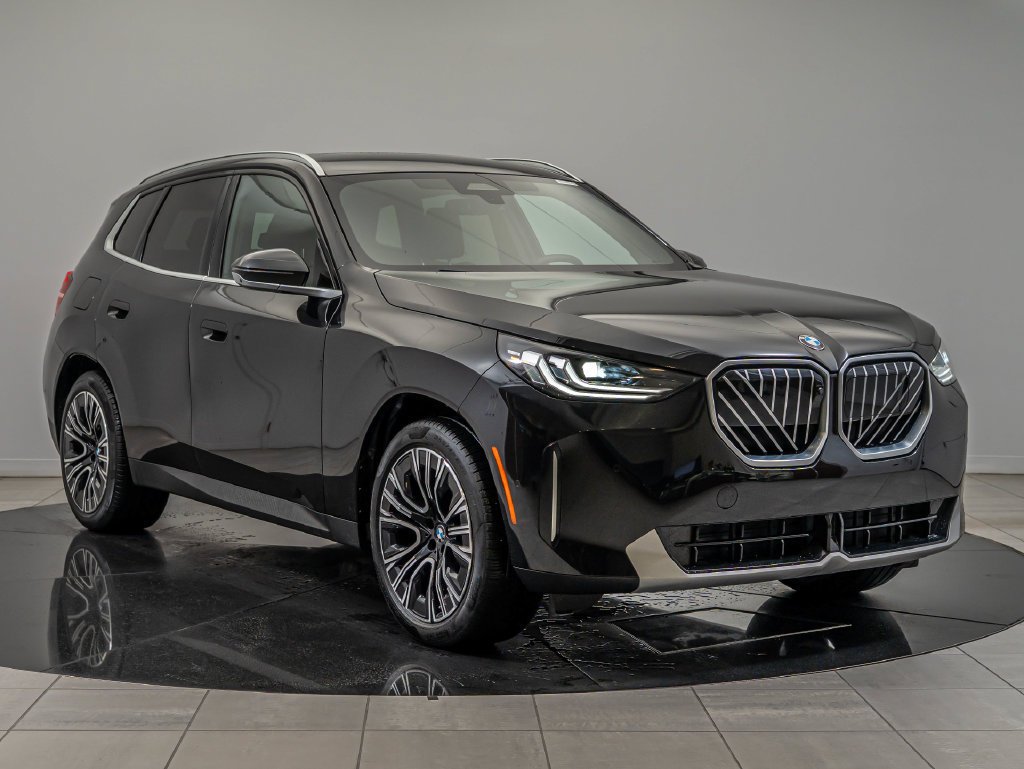 Used 2025 Black Sapphire Metallic BMW 30 xDrive image 3