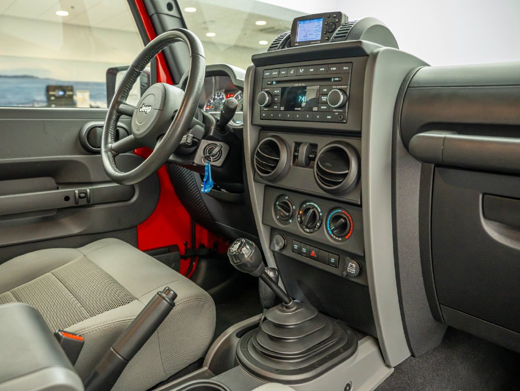 Used 2008 Flame Red Clearcoat Jeep Rubicon image 44