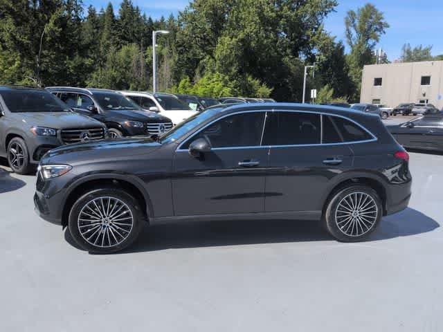 New 2026 Graphite Grey Metallic Mercedes-Benz GLC 300 image 5