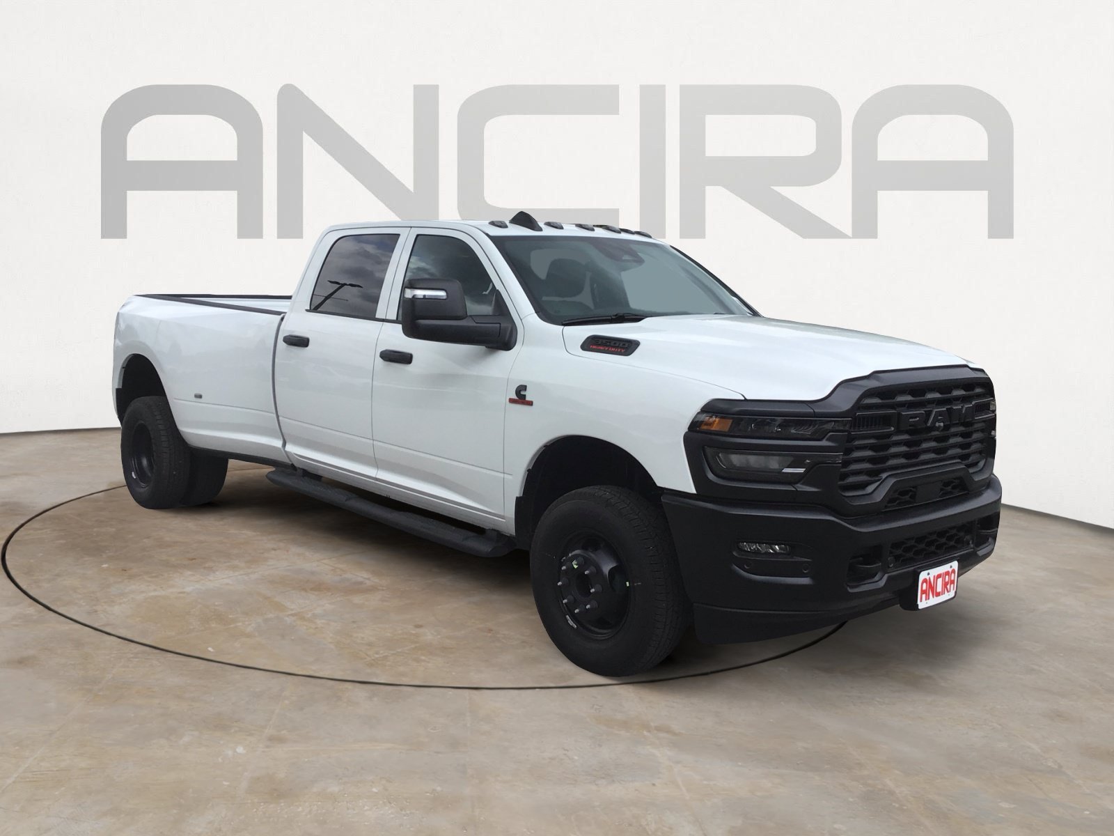New 2026 Bright White Clearcoat RAM Tradesman image 4