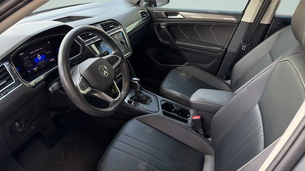 Certified Used 2022 Gray Volkswagen 2.0T SE image 30