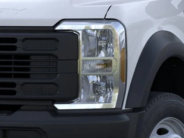 New 2026 Oxford White Ford F-550® XL image 40