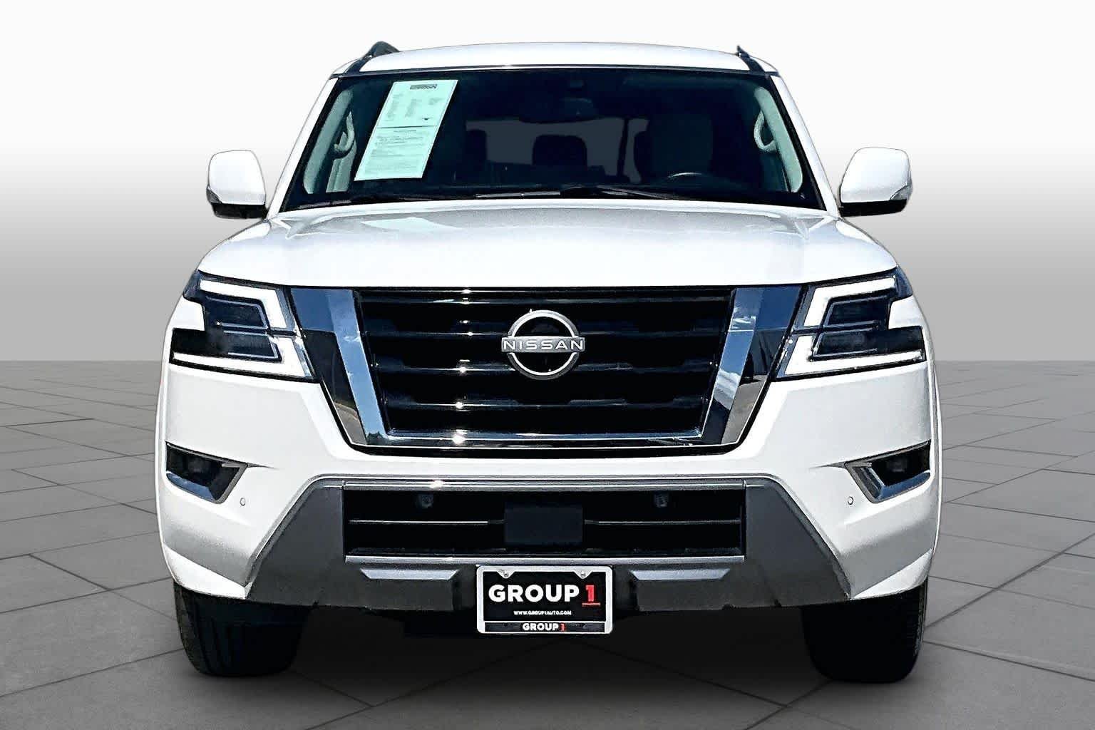 Certified Used 2023 Aspen White Tricoat Nissan SV image 4