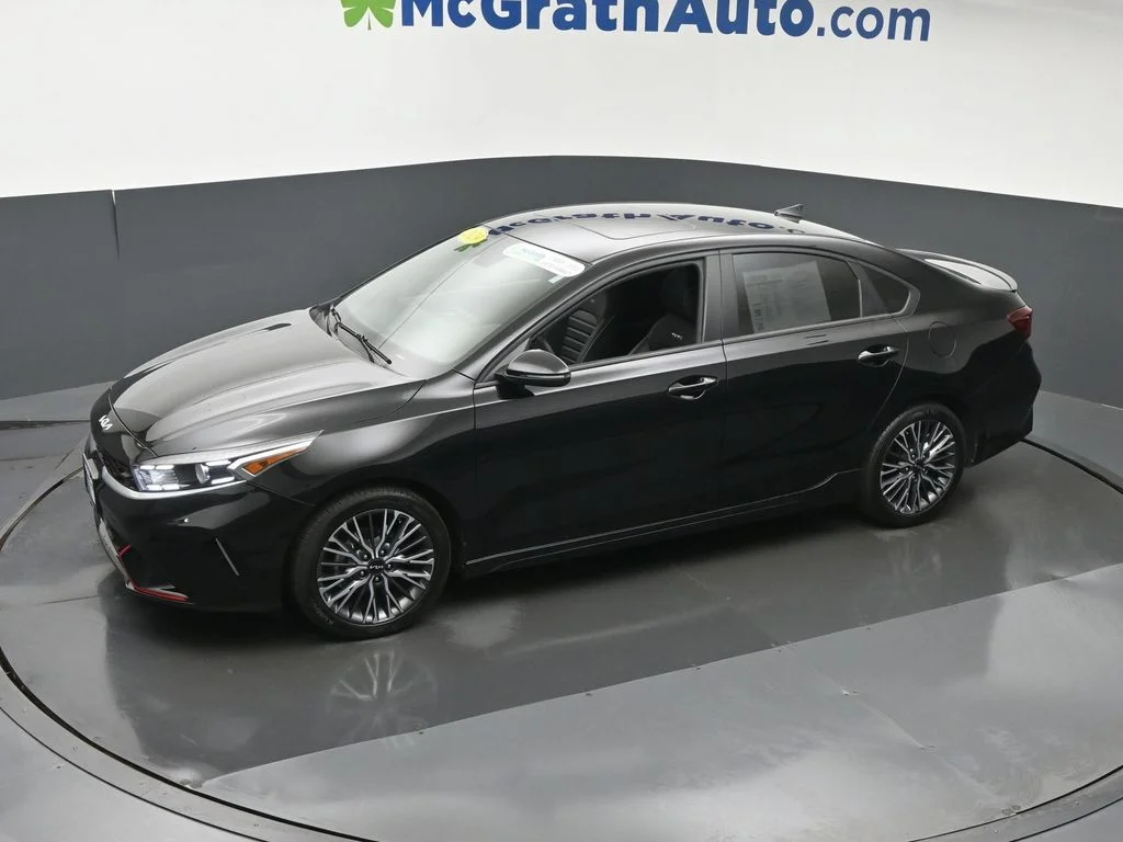 Used 2023 Black Kia GT-Line image 26