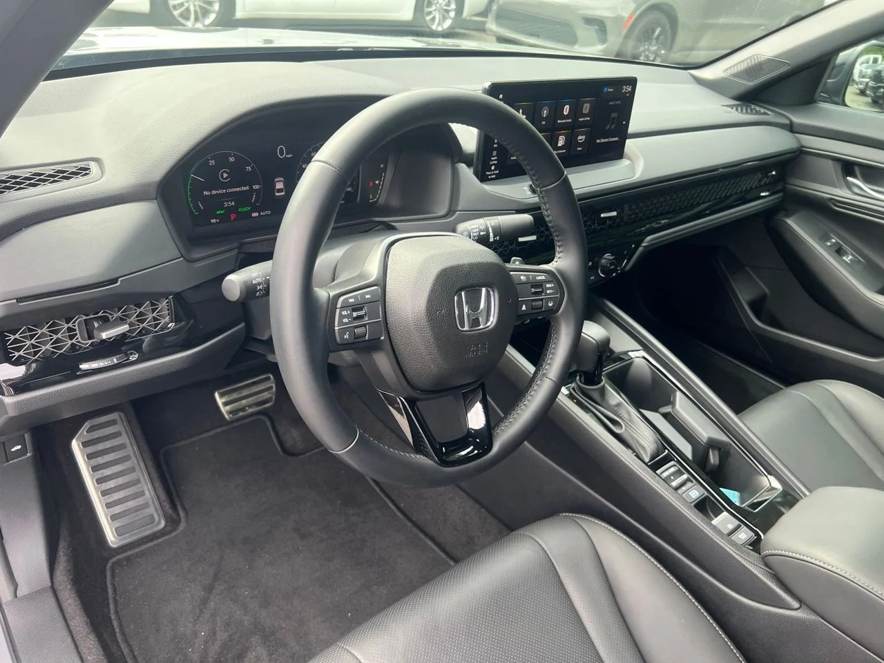 Used 2025  Honda Sport-L image 17