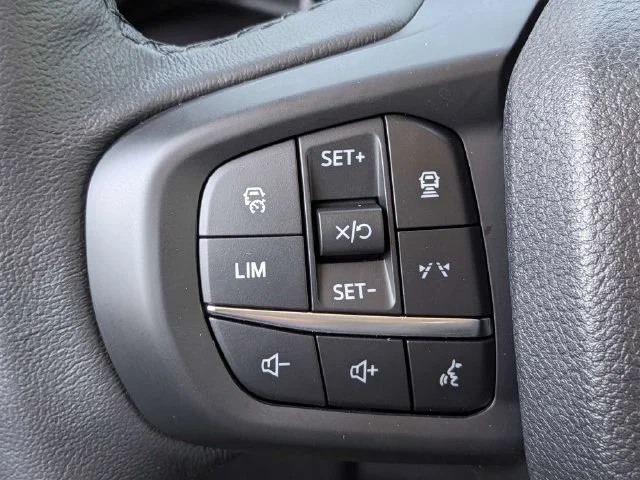 Used 2026 White Ford Lariat image 25