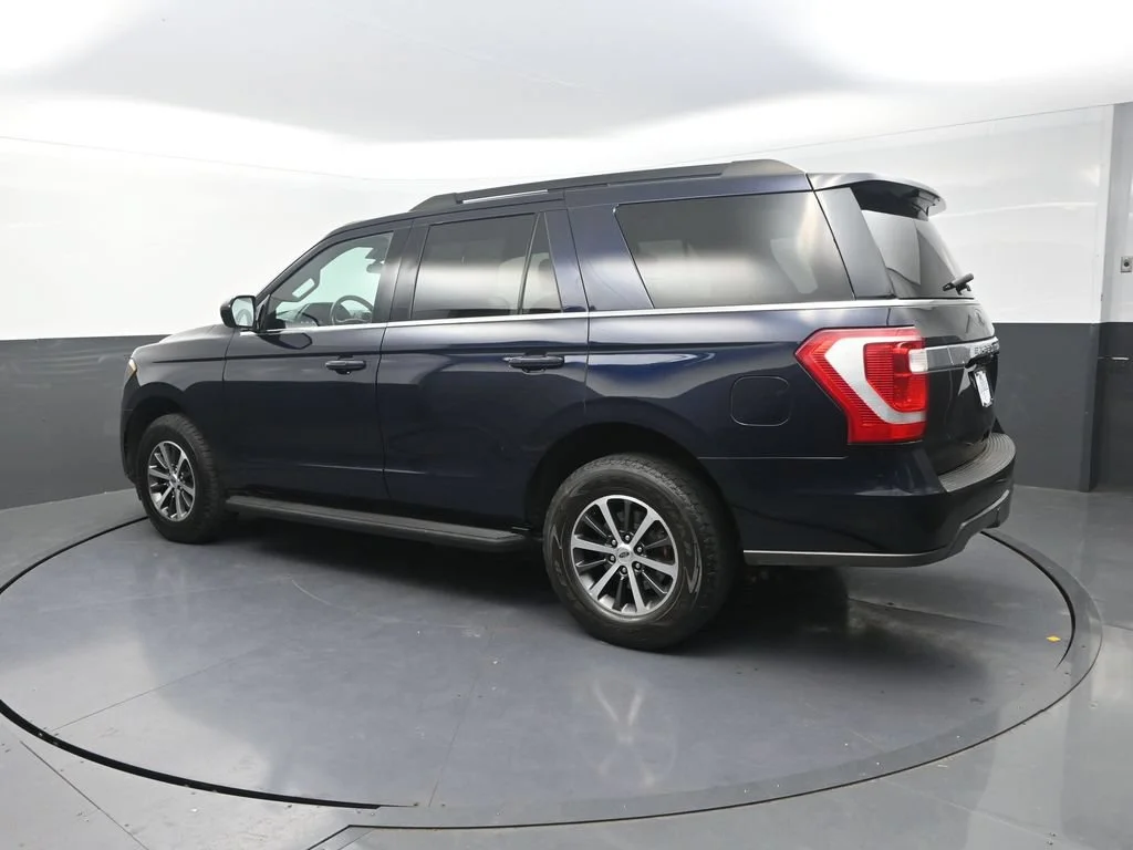 Used 2021 Blue Ford XL image 35