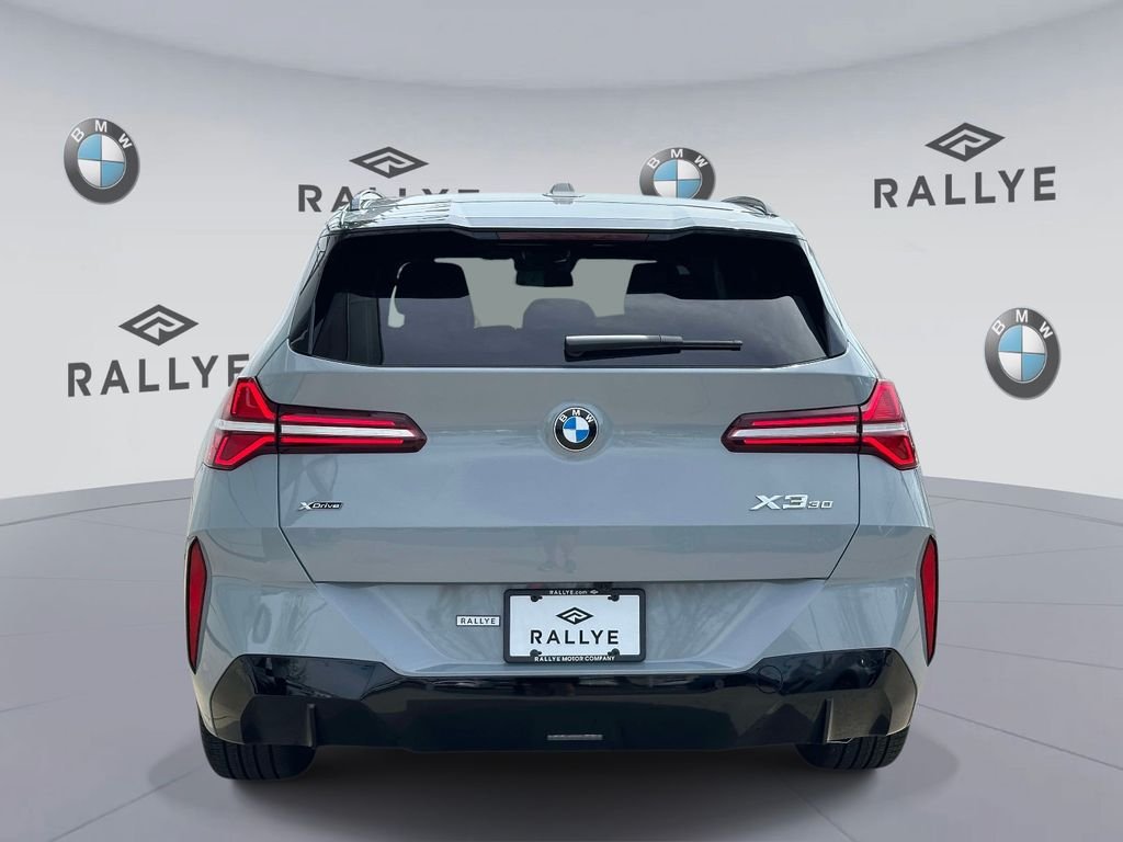 Used 2026 Gray Metallic BMW 30 xDrive image 5