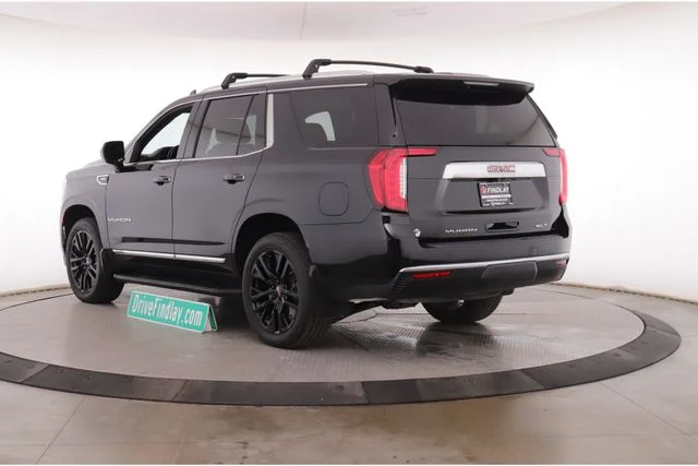Used 2022 Black GMC SLT image 8