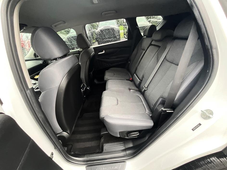 Used 2023 White Hyundai SEL image 28