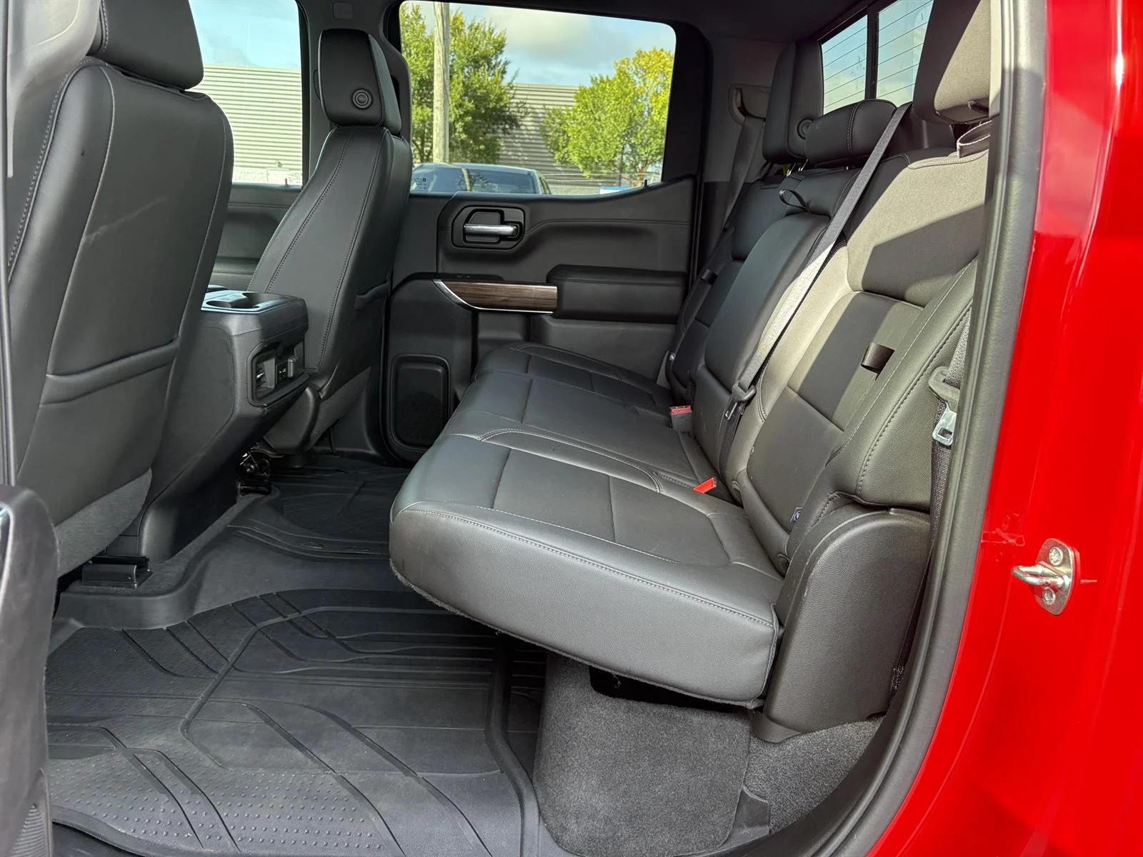 Used 2020 RED HOT Chevrolet RST image 32