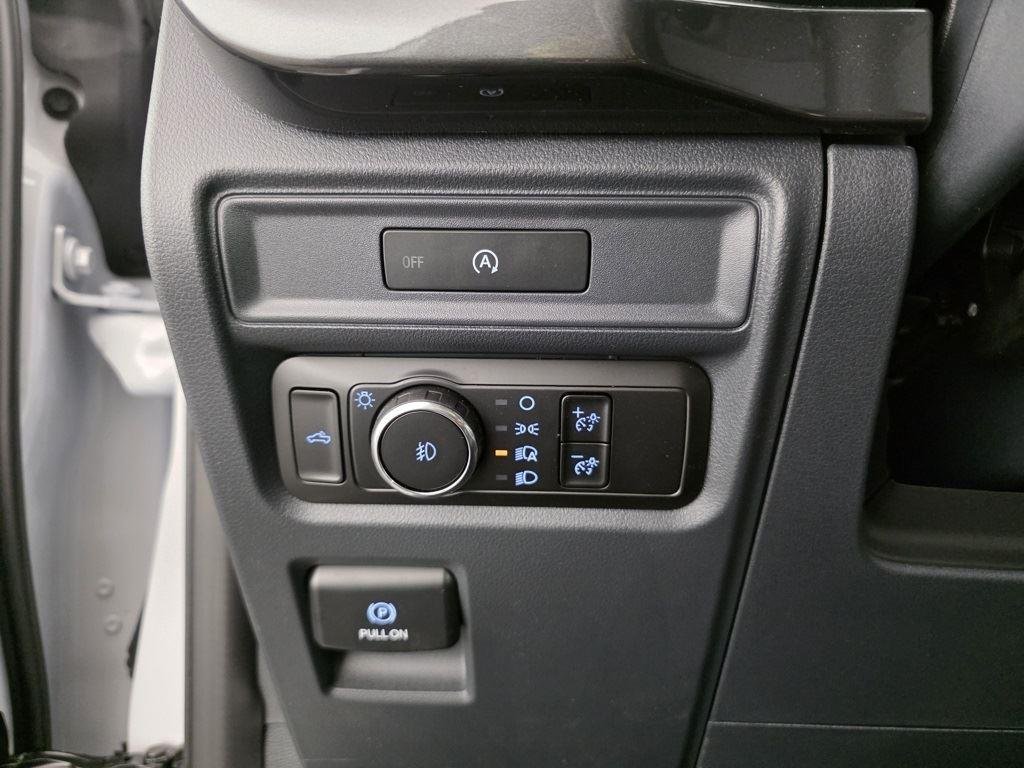 2025 Ford F-150 STX - Photo 34