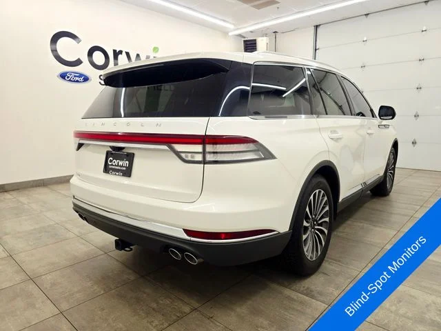 Used 2020 Pristine White Lincoln Reserve image 5