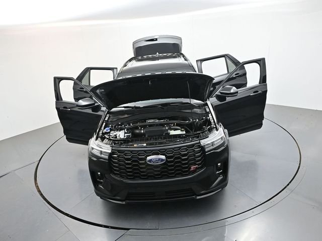 New 2026 Agate Black Metallic Ford ST image 50